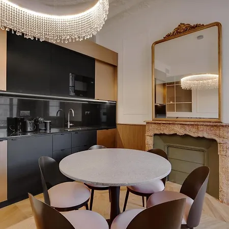 Pick A Flat's In La Madeleine-opera - Rue De L'arcade