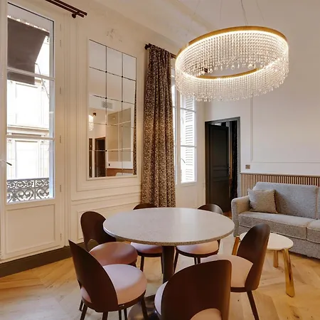 Pick A Flat's In La Madeleine-opera - Rue De L'arcade