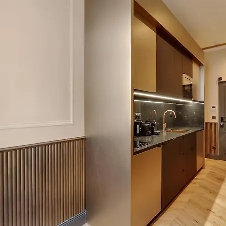 Apartment Pick A Flat's In La Madeleine-opera - Rue De L'arcade *