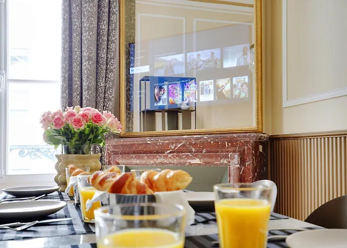 Pick A Flat's In La Madeleine-opera - Rue De L'arcade * Paris